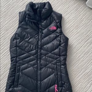 North face puffy vest